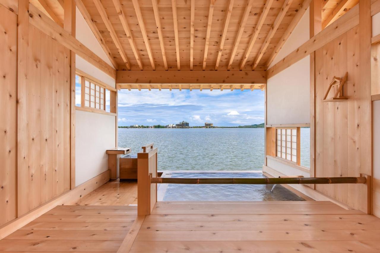 โคเซ็นคากุ โยโจกัน Hotel Yurihama ภายนอก รูปภาพ