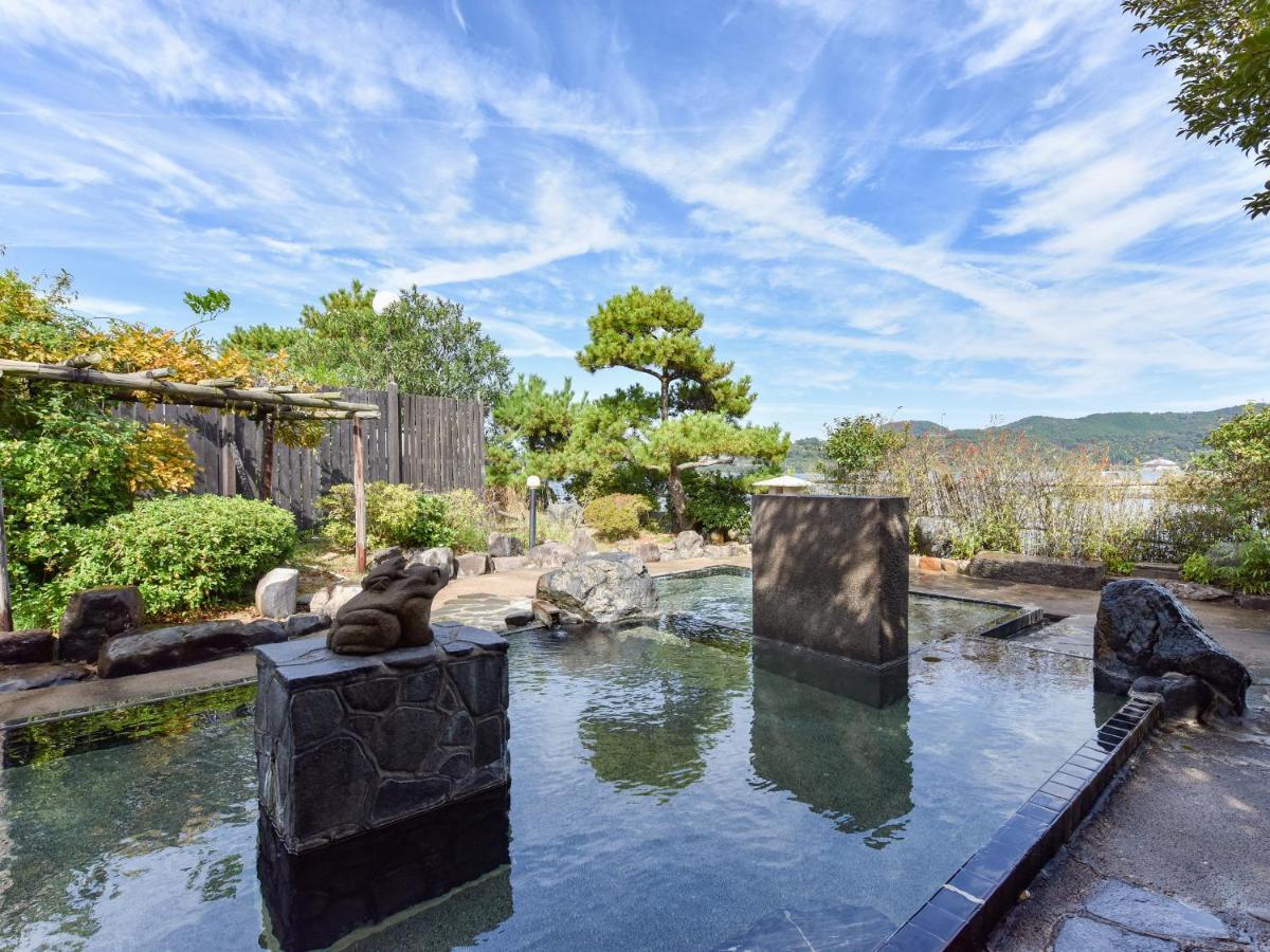 โคเซ็นคากุ โยโจกัน Hotel Yurihama ภายนอก รูปภาพ