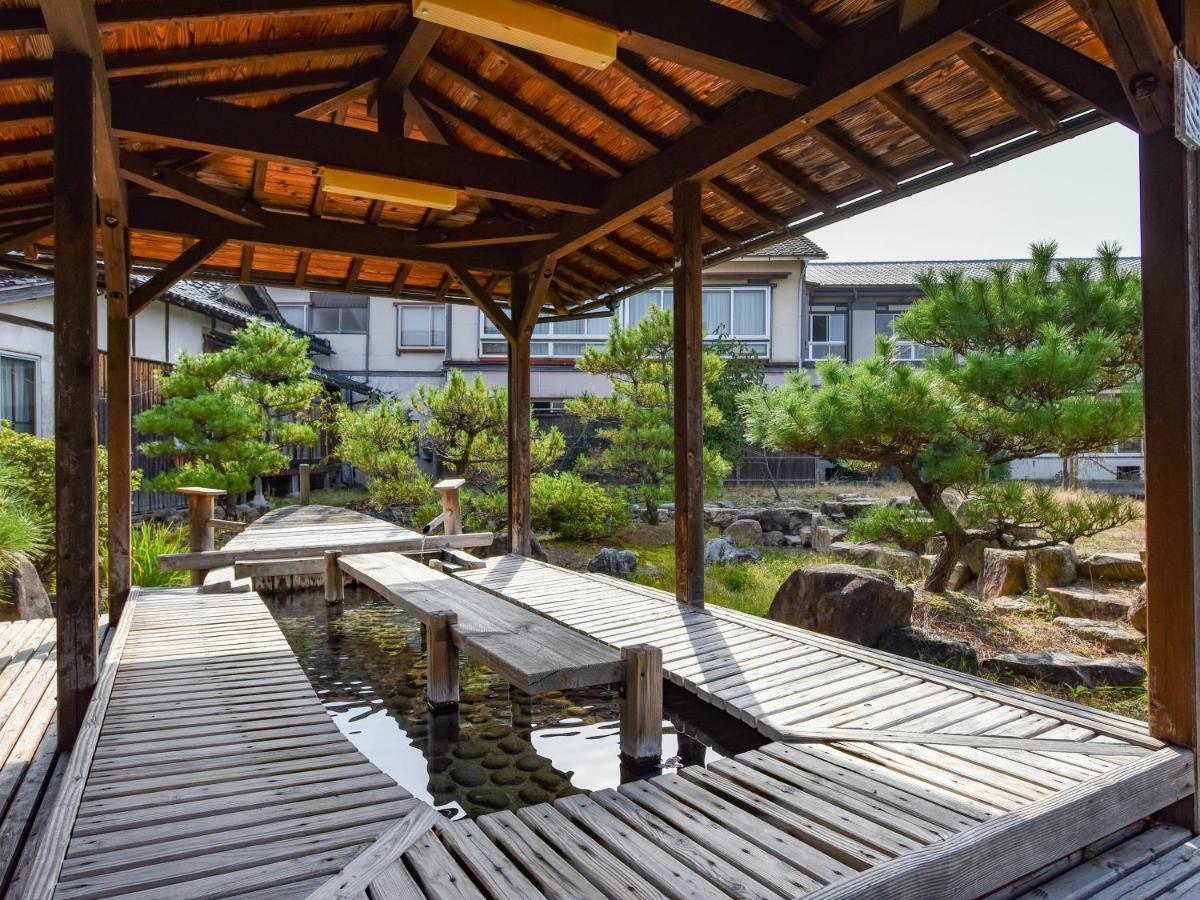โคเซ็นคากุ โยโจกัน Hotel Yurihama ภายนอก รูปภาพ